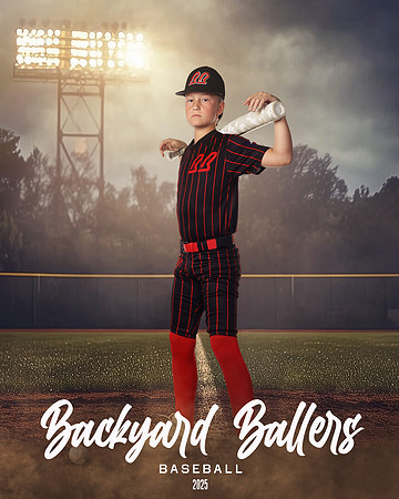 11U_Black_Holmes_Holden_MAG14382_FIELD LIGHTS_