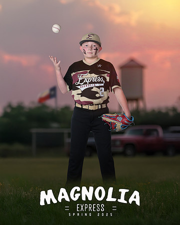 12U_Baack_Grayson_MAG27648_TRUCKS_