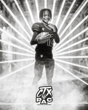 8UTACKLE_Freeman_Jayden_SF_20961_LAZER_bw