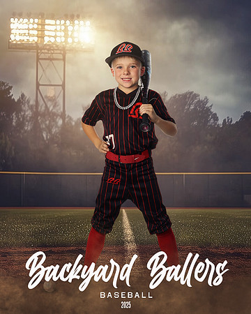 8U_Black_Holmes_Brandon_MAG13703_FIELDLIGHTS