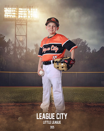 AA.Page.Giants_ODonnell_Ethan_CAM17594_FIELDLIGHTS