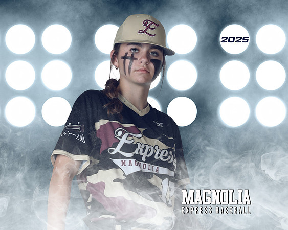 12U_McMillian_Ryleigh_MAG27656_LIT
