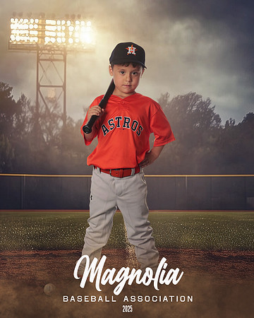 4_5U_Astros_Humphrey_Liam_MAG25657_FIELD LIGHTS_