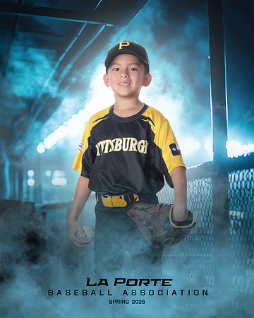 8U_Pinto_Pirates_Arredondo_Damien_LP023538_DUGOUT