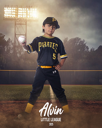 TB_PIRATES_Ayala_Elliott_143A3264_FIELDLIGHTS