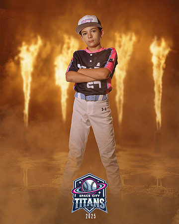 11U_POLERSTOCK_LUKE_CAM14814_FIRE