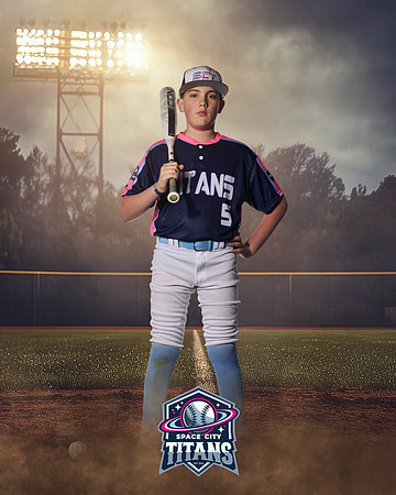 11U_BERSS_BRANTLEY_CAM14831_FIELDLIGHTS