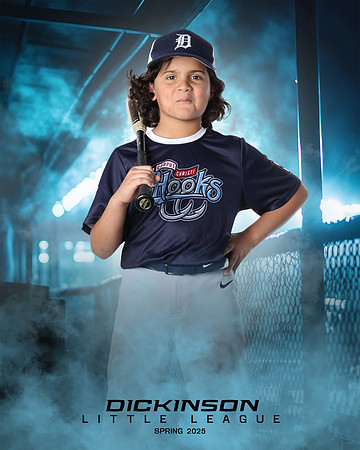 MINORS_HOOKS_Villarreal_Maxson_DLL12641_DUGOUT_