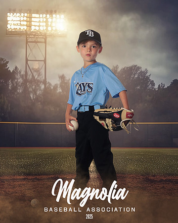 4_5U_Rays_Evans_Waylon_MAG25451_FIELD LIGHTS_