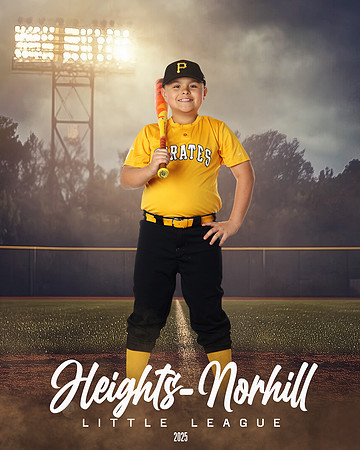 MAJORS_PIRATES_Hendon_Bentley_HN010704_FIELDLIGHTS
