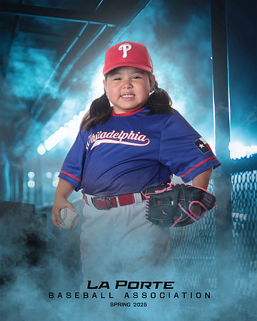 5U_Shetland_Phillies_Saiz_Arianna_LP023166_DUGOUT