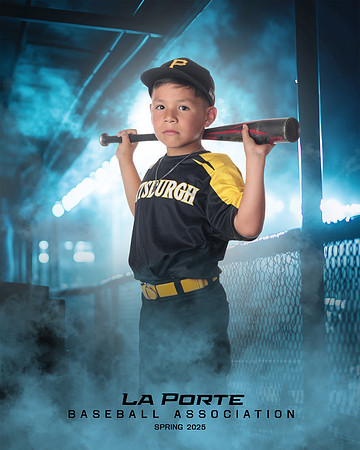 8U_Pinto_Pirates_Gonzalez_Izrael_LP023479_DUGOUT