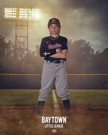 MJR_Guardians_Dyess_Pierce_BAY13610_FIELDLIGHTS