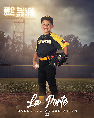 8U_Pinto_Pirates_Gonzalez_Izrael_LP023480_FIELDLIGHTS