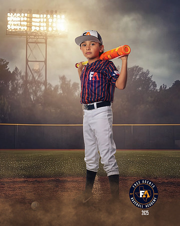 9U MINTER_CHACON_NATHAN_IMGL4618_FIELDLIGHTS