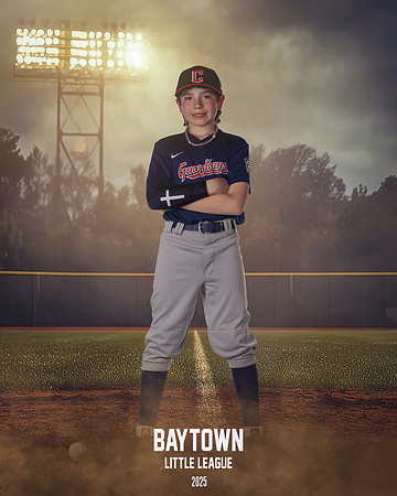 MJR_Guardians_Dyess_Pierce_BAY13611_FIELDLIGHTS