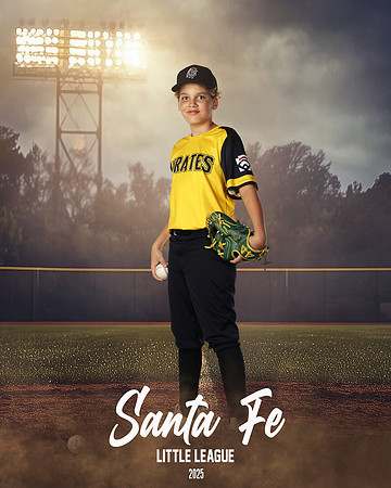 INT_PIRATES_Coffey_Michael_SF111405_FIELDLIGHTS
