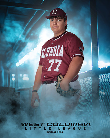 SENIOR MAROON_Henry_Regan_IMGL7481_DUGOUT_