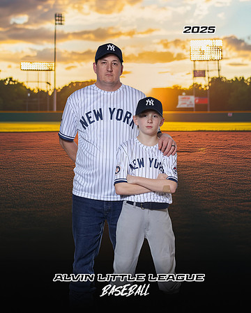 MJR_YANKEES_12U_Korenek_Paxton_CAM39701-2_MULTIS