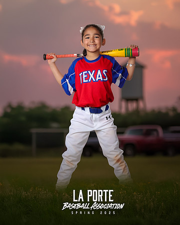 8U_Pinto_Rangers_Sanchez_Khloe_LP011358_TRUCK