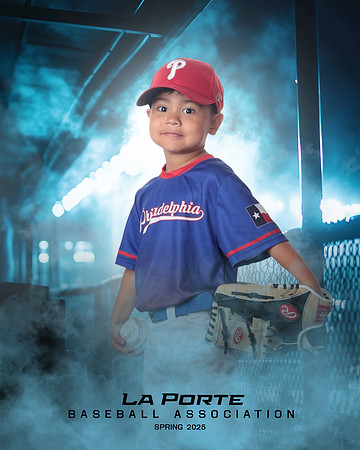 4U_Foal_Phillies_Quinteros_Luca_LP022777_DUGOUT