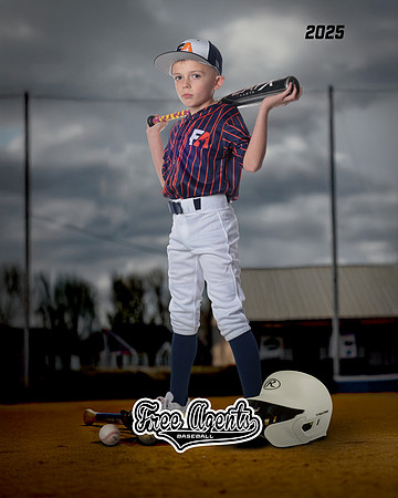 9U GARZA_MILLER_CADEN_IMGL4814_BACKGROUND_TURN