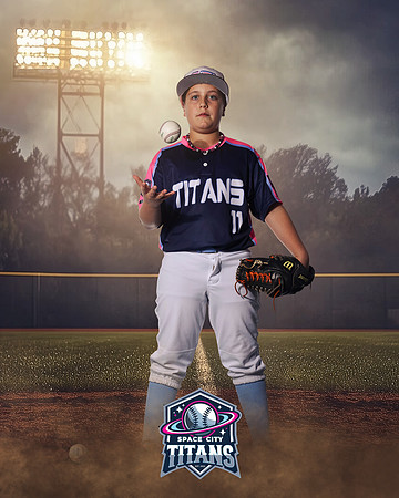 11U_PHILLIPS_AYDEN_CAM14756_FIELDLIGHTS