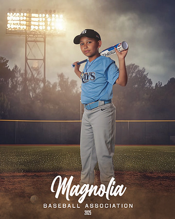 9_10U_Rays_Barahona_Romeo_MAG27413_FIELD LIGHTS_