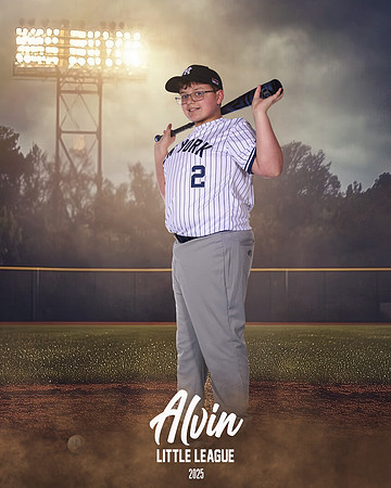 MJR_YANKEES_12U_Quast_Ryland_CAM14419_FIELDLIGHTS