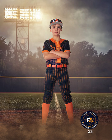 10U PAONE_PAONE_AUSTIN_IMGL4859_FIELDLIGHTS