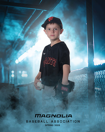 8U_Giants_McFalls_Hayden_MAG27490_DUGOUT_