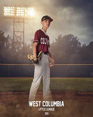 SENIOR MAROON_Grubbs_Christian_IMGL7541_FIELD LIGHTS_