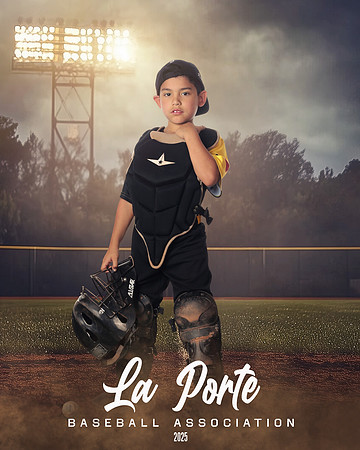 8U_Pinto_Pirates_Reyna_Adrian_LP023547_FIELDLIGHTS