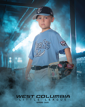 JR MINOR HOOKS_Munson_Robert_IMGL7143_DUGOUT_