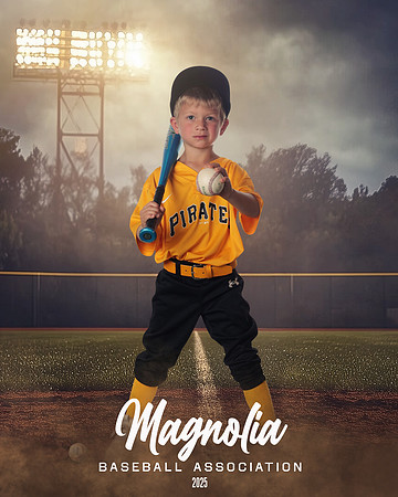 6U_Pirates_Kobmann_Rhett_MAG25875_FIELD LIGHTS_