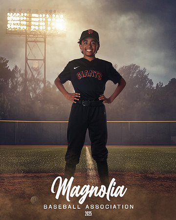 11_12U_Giants_Manabat_Sebastian_MAG27056_FIELD LIGHTS_