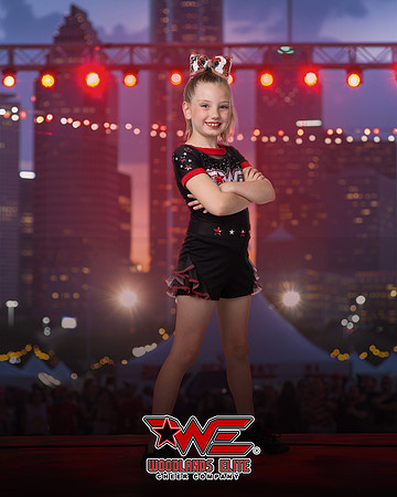 Silver Stars_Brinkmann_143A1169_CENTER_STAGE_