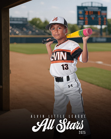 8U WHITE_Lara_Rylan_MAG23008_DUGOUT