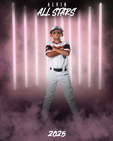 8U WHITE_Serrano_Urijah_MAG22966_LIGHTS