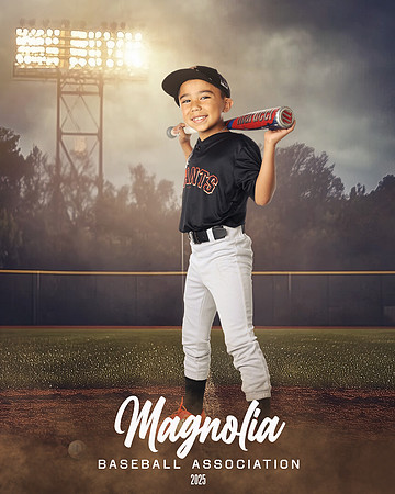 7U_Giants_Mejia_Jovahni_MAG10437_FIELD LIGHTS_