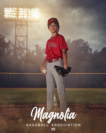 9_10U_Angels_Wachtler_Keller_MAG25828_FIELD LIGHTS_