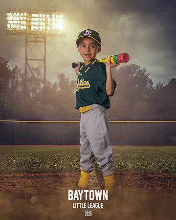 M2_ATHLETICS_MONCIVAIS_SEBASTIAN_BAY29622_FIELDLIGHTS