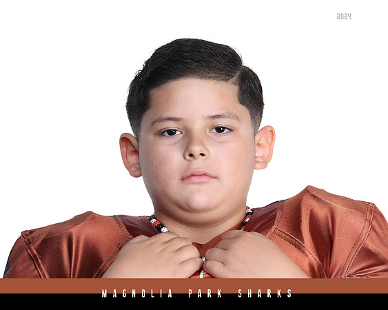 FRESHMAN_Lopez_Izias_143A1237_HS_
