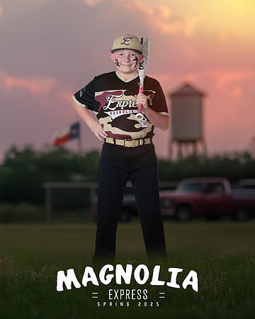 12U_Baack_Grayson_MAG27640_TRUCKS_