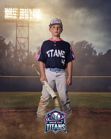 11U_HICKS_NATHAN_CAM14797_FIELDLIGHTS