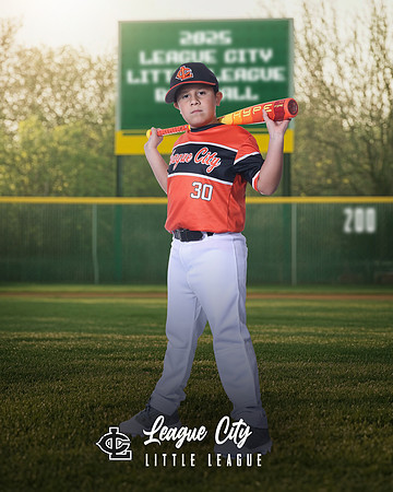 AA.Page.Giants_Strawn_Kyle_IMG_1243_CHANGEABLE