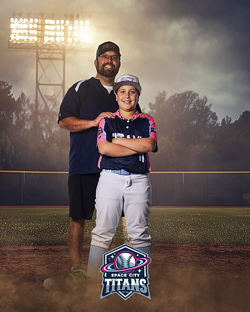11U_PHILLIPS_AYDEN_CAM14757_FIELDLIGHTS