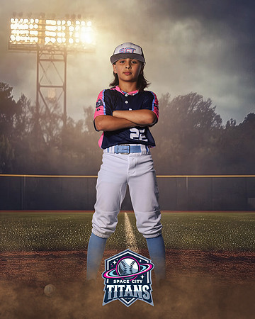 11U_TAMEZ_LIAM_CAM14805_FIELDLIGHTS