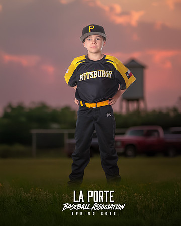 8U_Pinto_Pirates_Cook_Cameron_LP024112_TRUCK