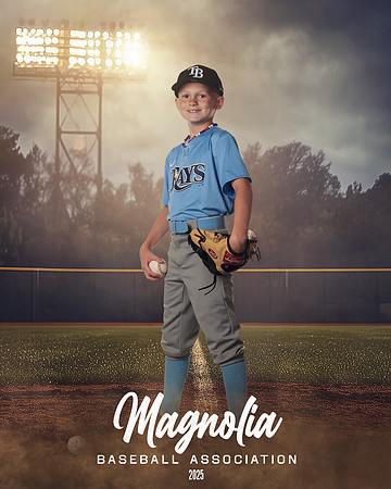 9_10U_Rays_Felton_Karter_MAG27433_FIELD LIGHTS_